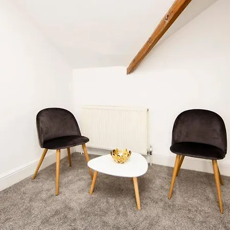 Clifton Spacious 3 Bed & Parking - Simplycheckin בריסטול