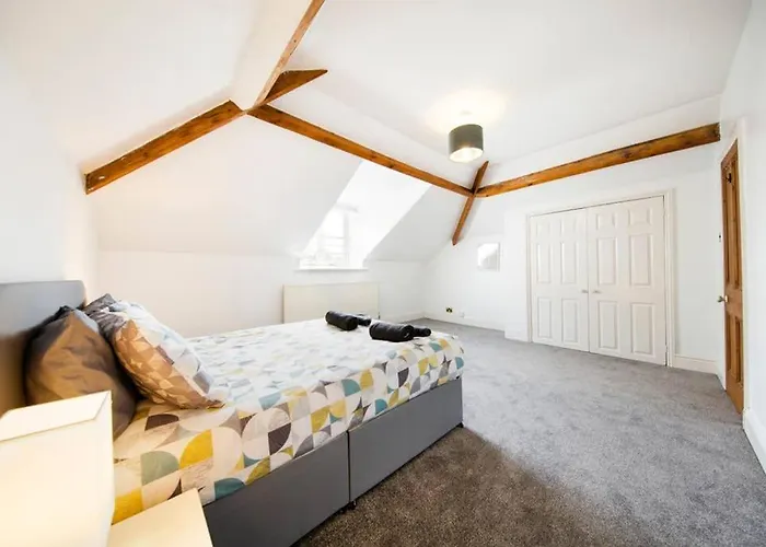Clifton Spacious 3 Bed & Parking - Simplycheckin Bristol
