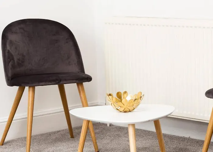 Apartment Clifton Spacious 3 Bed & Parking - Simplycheckin