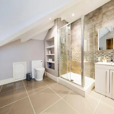 Clifton Spacious 3 Bed & Parking - Simplycheckin * Bristol